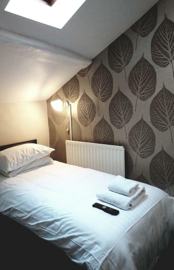 The White House Guest House Clifton  Esterno foto